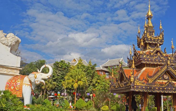 佛山律师事务所：5串烧烤170元的西双版纳又翻车了？不购物不让出门