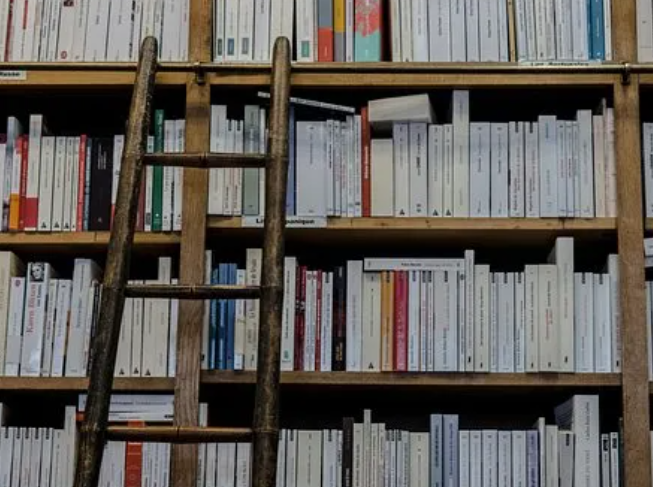 夫妻分居期间一方举债，另一方是否需共同承担——佛山律师视角下的解答